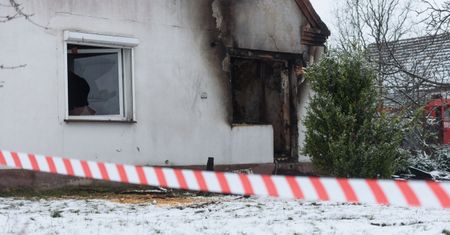 Tragiczny pożar w Dusznikach niedaleko Poznania. Zginęło dwoje małych dzieci