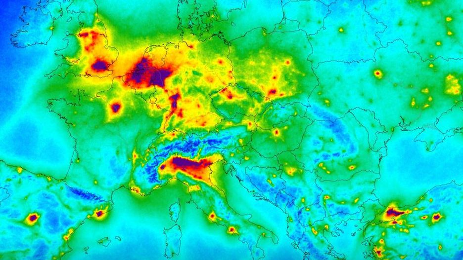 W Polsce najbardziej zanieczyszczone dwutlenkiem azotu są okolice Górnego Śląska, Łodzi i Warszawy