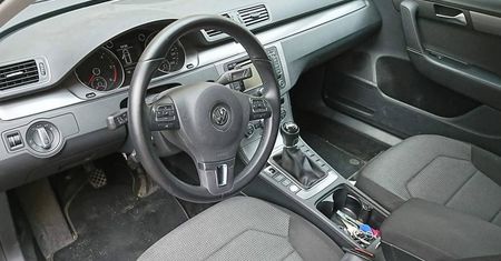 Wystarczy 5 zł, aby poprawić zapach w samochodzie. Znamy sprawdzony sposób