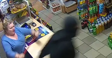 Ekspedientka z Pinczyna przegoniła mopem złodzieja z bronią. Mateusz Morawiecki pod wrażeniem