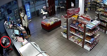 Nie udało mu się obrabować stacji. Obsługa była zajęta