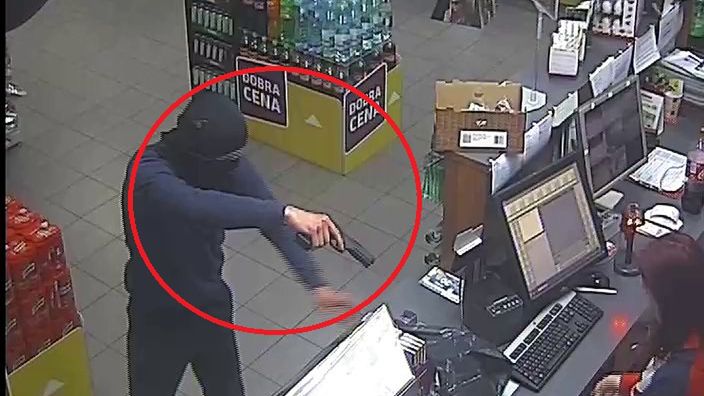 Marki. Napad na stację benzynową
