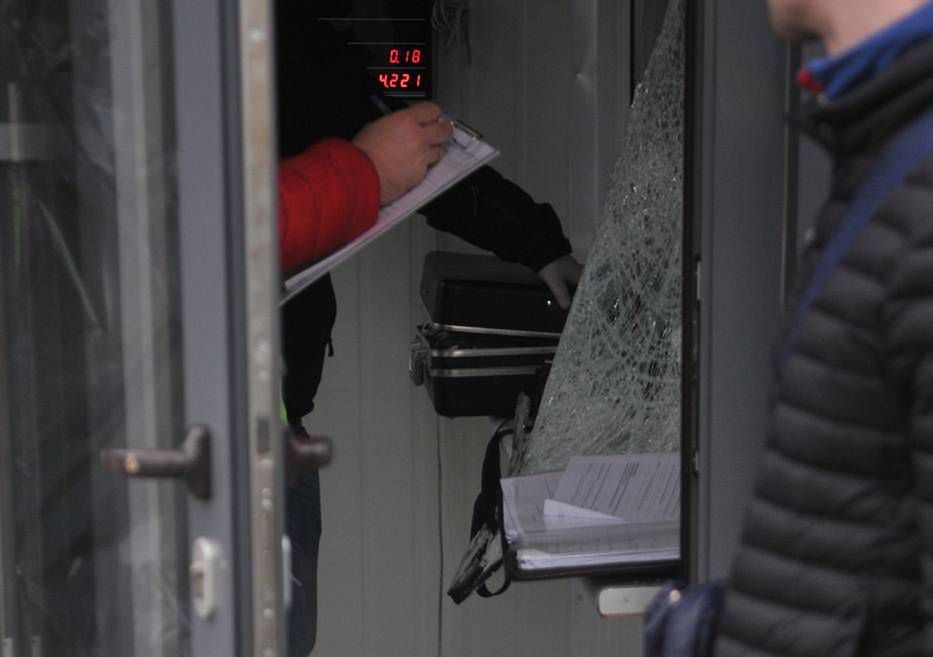 Kantory, działające przy tej trasie, otwarte są najczęściej całą dobę