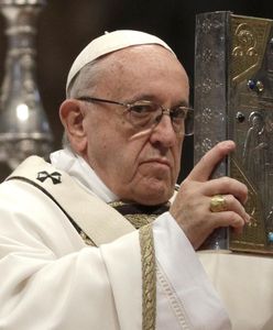 Kardynałowie krytykują papieża. Chodzi o rozwodników