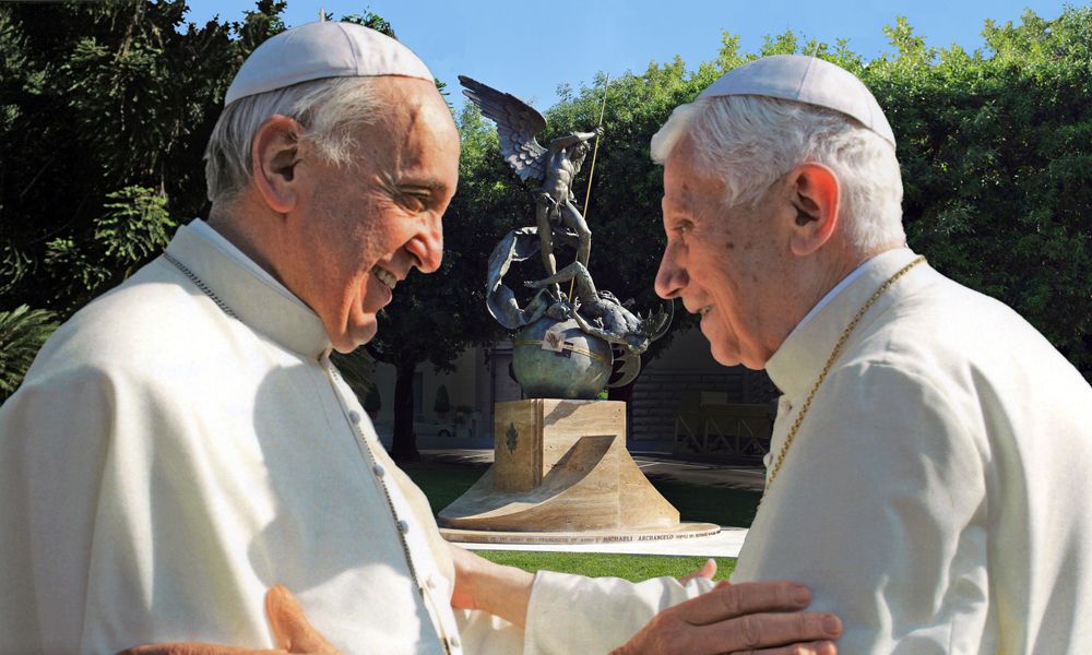 Franciszek i Benedykt XVI to główni (anty)bohaterowie "Papieża" 