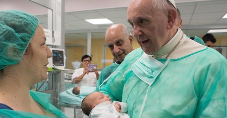Ksiądz rozgrzeszy z aborcji także po 1 stycznia