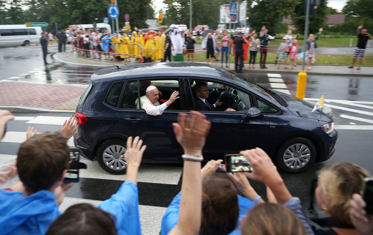 Ruszyła licytacja golfów papieża Franciszka ze ŚDM