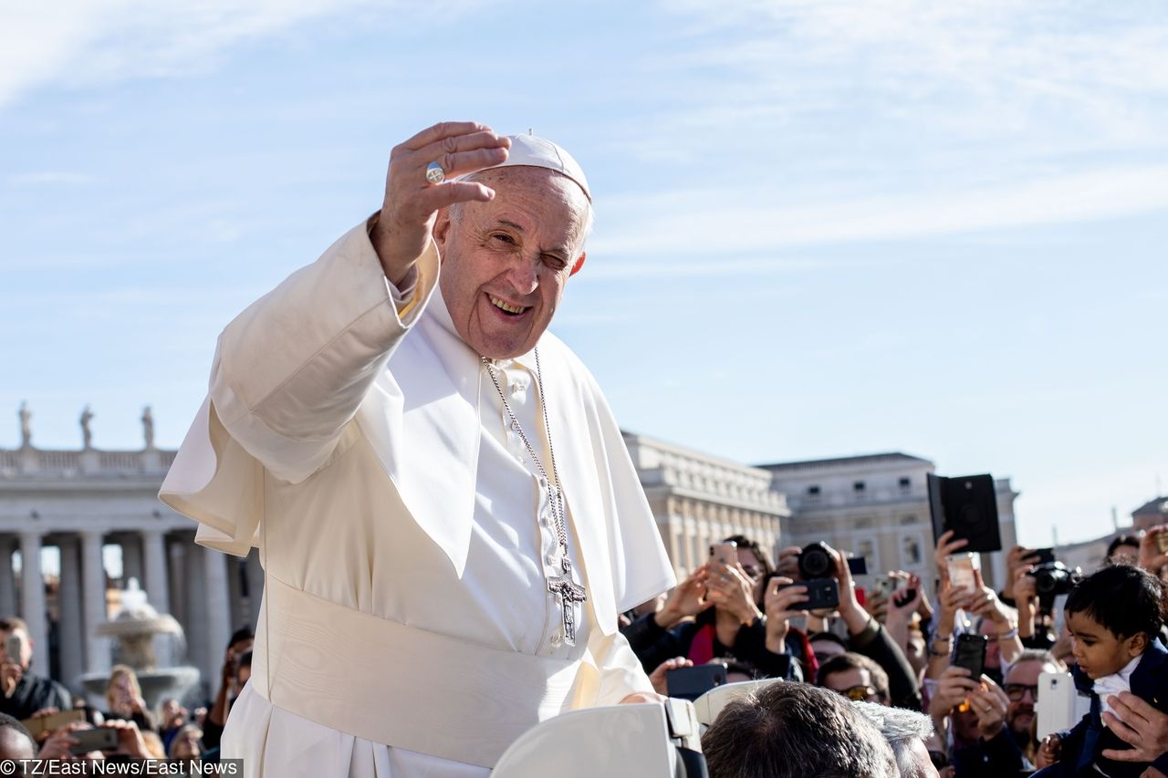 Strażacy uratowali papieża Franciszka z opresji. Ten wyjątkowo im podziękował