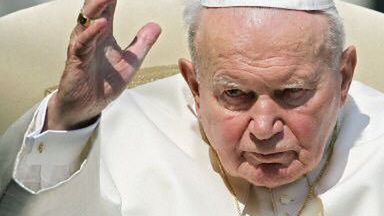 Papież nadal podróżuje