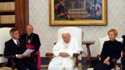 Premier Marek Belka z żoną podczas audiencji