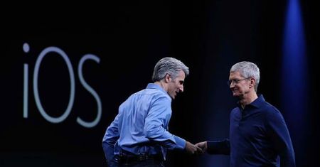Mocny spadek sprzedaży iPhone'ów. To nie były dobre święta dla Apple