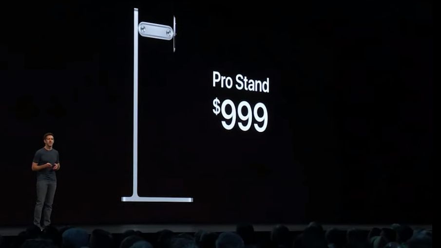 Komputer czy nóżka do monitora? Co wybierasz?