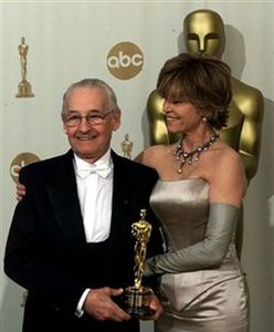 Złoty Niedźwiedź dla Wajdy