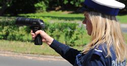 Policjant demaskuje niepoprawne pomiary radaru Iskra