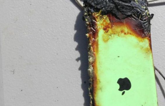 iPhone 5S poparzył nastolatka