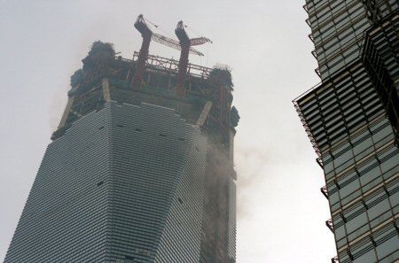 Pożar na budowie najwyższego budynku świata