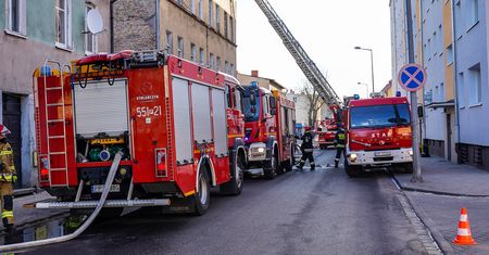 24 osoby ewakuowane po pożarze w Pile