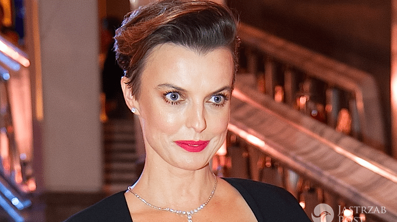 Kasia Sokołowska bal Apart 2017