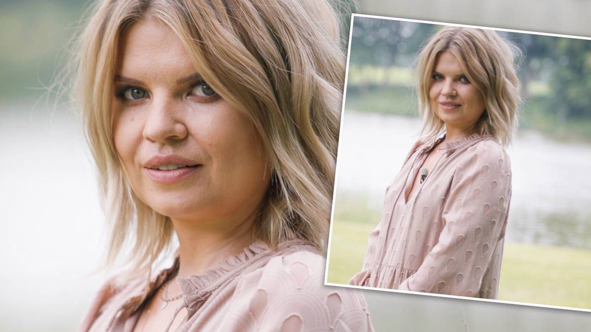 Marta Manowska na plan "Rolnika 7" wystylizowała się jak prowadząca "Top Model". Tak się pokazuje nogi