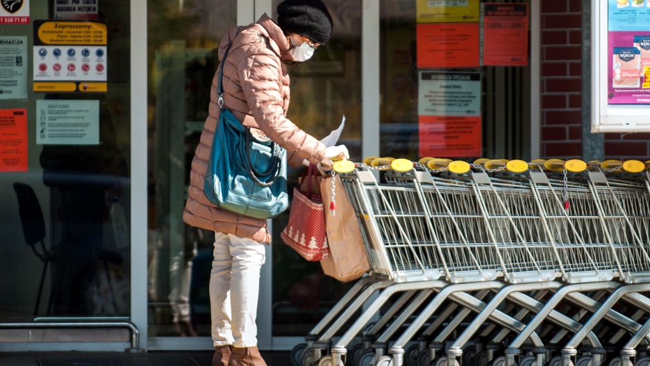 Koronawirus w Polsce. Rząd wprowadził we wtorek nowe zarządzanie w sprawie walki z epidemią.