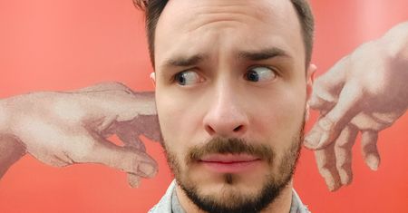 Nie mam pomysłu ani pieniędzy. Poszedłem założyć startup