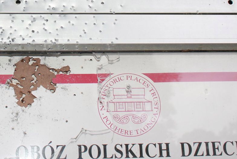 Ostrzelano pomnik polskich dzieci w Nowej Zelandii. Jest reakcja ambasady RP