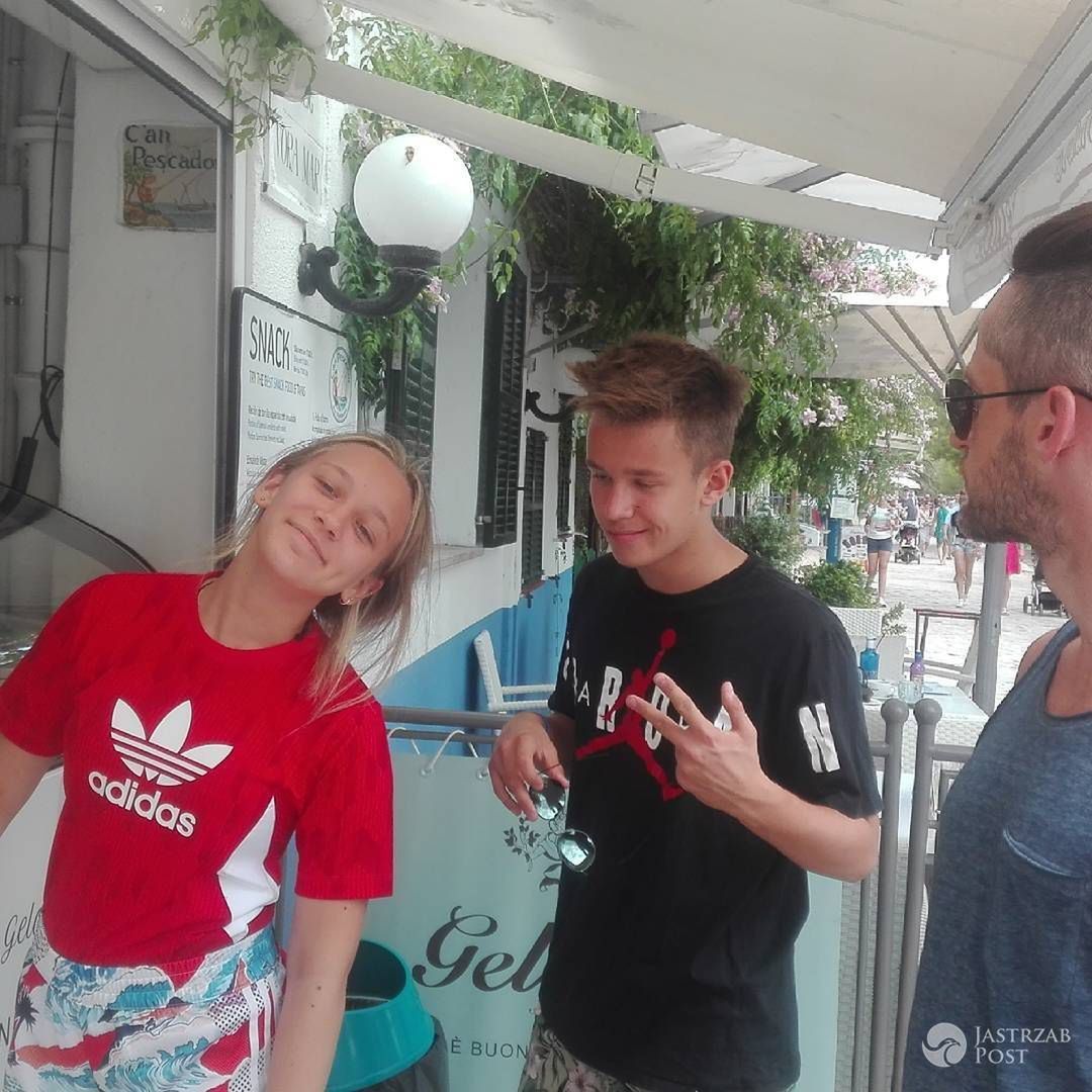 Mandaryna z dziećmi na wakacjach