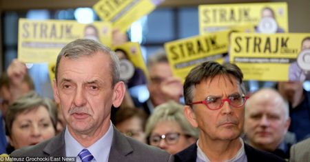 Komitet strajkowy zbiera pieniądze dla nauczycieli. Ma już ponad 400 tys. zł
