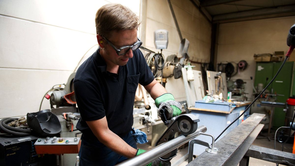 Płaca minimalna dla uczniów zawodu - zdania są podzielone.