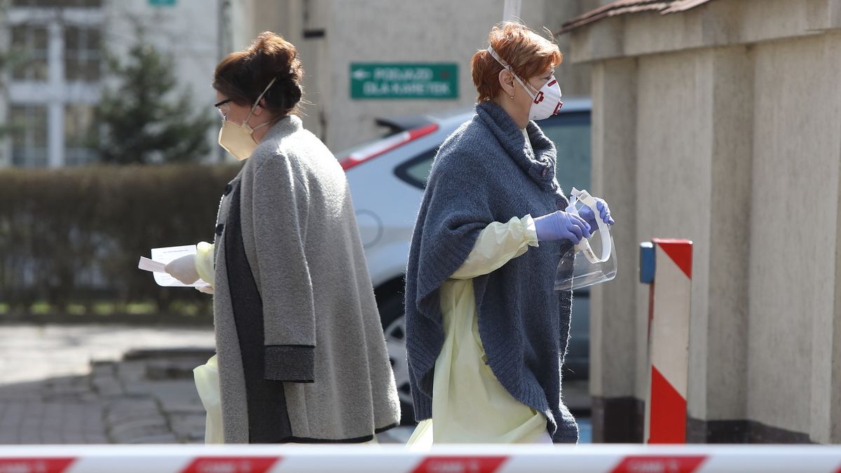 Firma oferuje trzy pakiety. Najtańszy to w przeliczeniu na osobę koszt 49,90 zł, najdroższy - 89,90 zł rocznie, dowiedzieliśmy się w spółce.