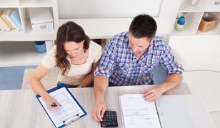 Twój partner może mieć tajne konto. Co 5 osoba odkłada własne pieniądze