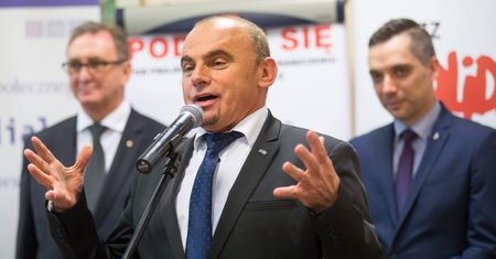 Zakaz handlu złagodzony. Nawet "Solidarność" popiera ten pomysł