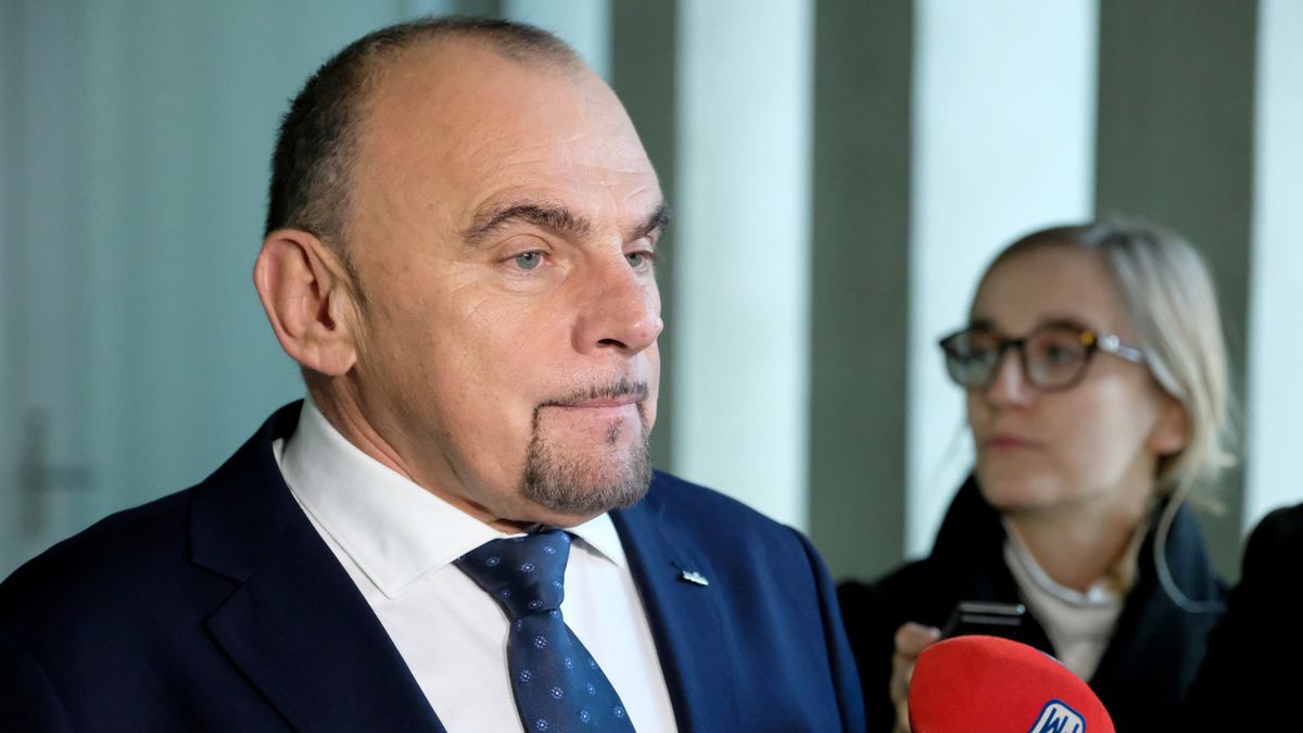 Alfred Bujara: "związkowcy zadowoleni z nowych obostrzeń".