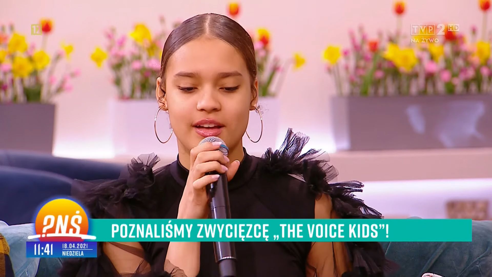 Sara Egwu-James z rodzicami w Pytaniu na śniadanie