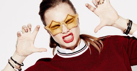 Cara Delevingne idzie jak burza. W ciągu roku podwoiła dochody!