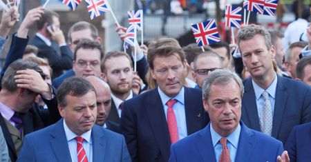 Nigel Farage "utrzymankiem" prorosyjskiego milionera? Ujawniono źródło finansowania