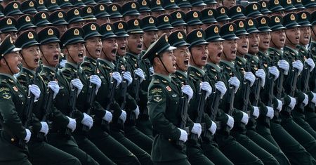 Chiny świętują 70. rocznicę utworzenia Chińskiej Republiki Ludowej. Pokaz militarnej siły [WIDEO]