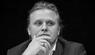 Grób Piotra Woźniaka-Staraka. Miejsce pochówku nadal budzi kontrowersje