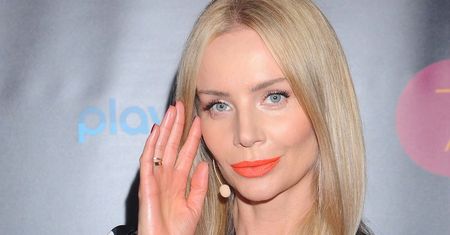 Agnieszka Woźniak-Starak jak modelka. Pokazała długie nogi