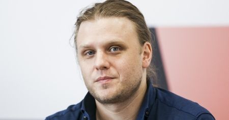 Piotr Woźniak-Starak zaginął na jeziorze. Policja nie wyklucza najgorszego