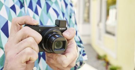 Nowe aparaty kompaktowe Sony z dużym zoomem