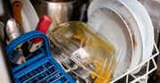 Tak układając naczynia w zmywarce zmniejszysz zużycie prądu nawet o 30%. Niemal nikt o tym nie mówi
