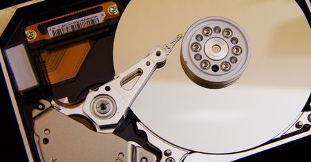 Bezpieczny sposób na kopie zapasowe. Spółka nazwa.pl wprowadziła nową wersję aplikacji Cloud Backup