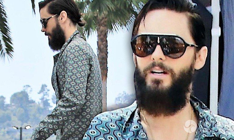 Jest to Gucci! Jared Leto w luksusowej piżamie promuje swój nowy singiel! Nikt inny nie wyglądałby dobrze w tej stylizacji