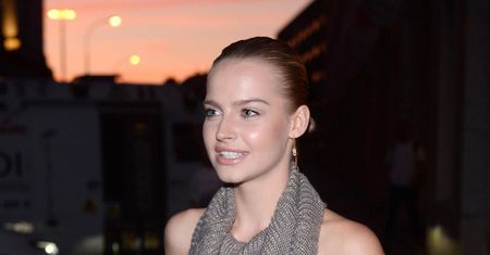 "Top Model": Karolina Pisarek zrezygnowała ze stanika. Pokazała nagi biust