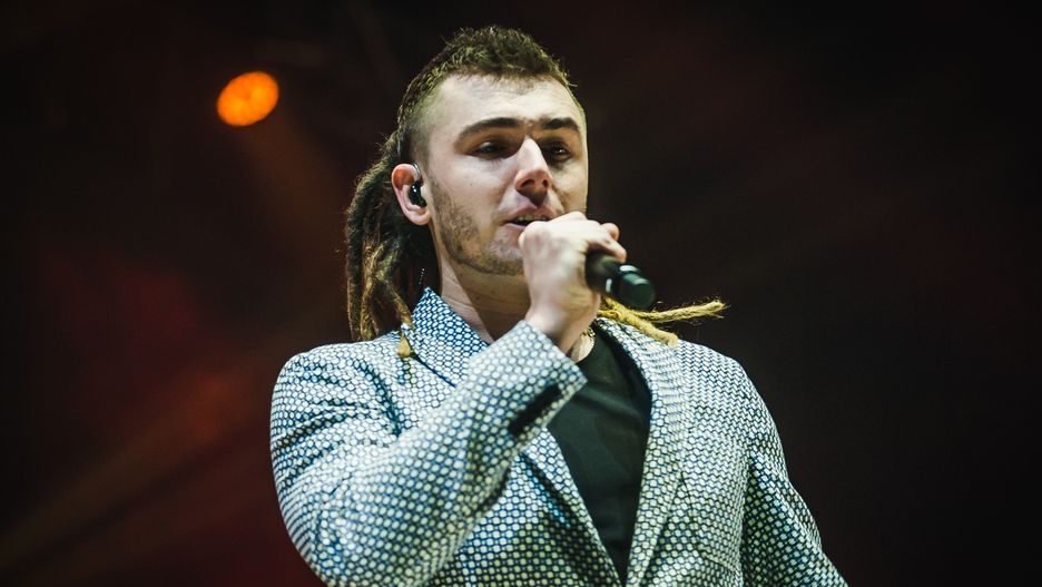 Kamil Bednarek zmienił fryzurę