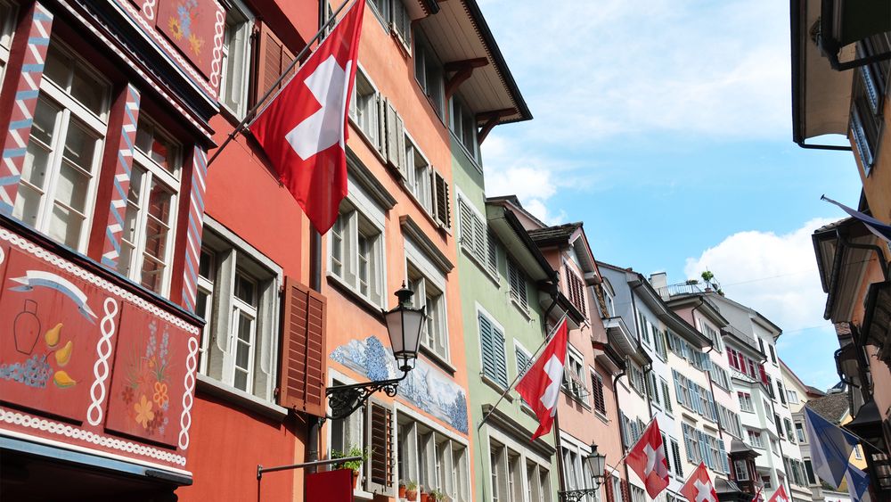 Wynagrodzenia w Szwajcarii są wysokie, ale warto również zwrócić uwagę na koszty życia
