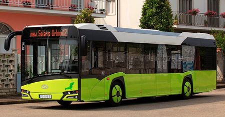Polskie Solaris Urbino Electric w Hiszpanii. Pasażerowie nawet podładują smartfony