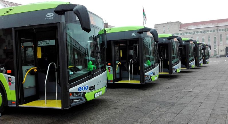 6 nowych autobusów hybrydowych