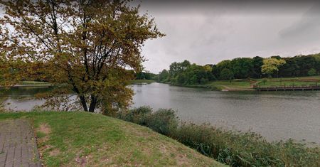 Park Szczęśliwicki. Znaleziono zwłoki mężczyzny